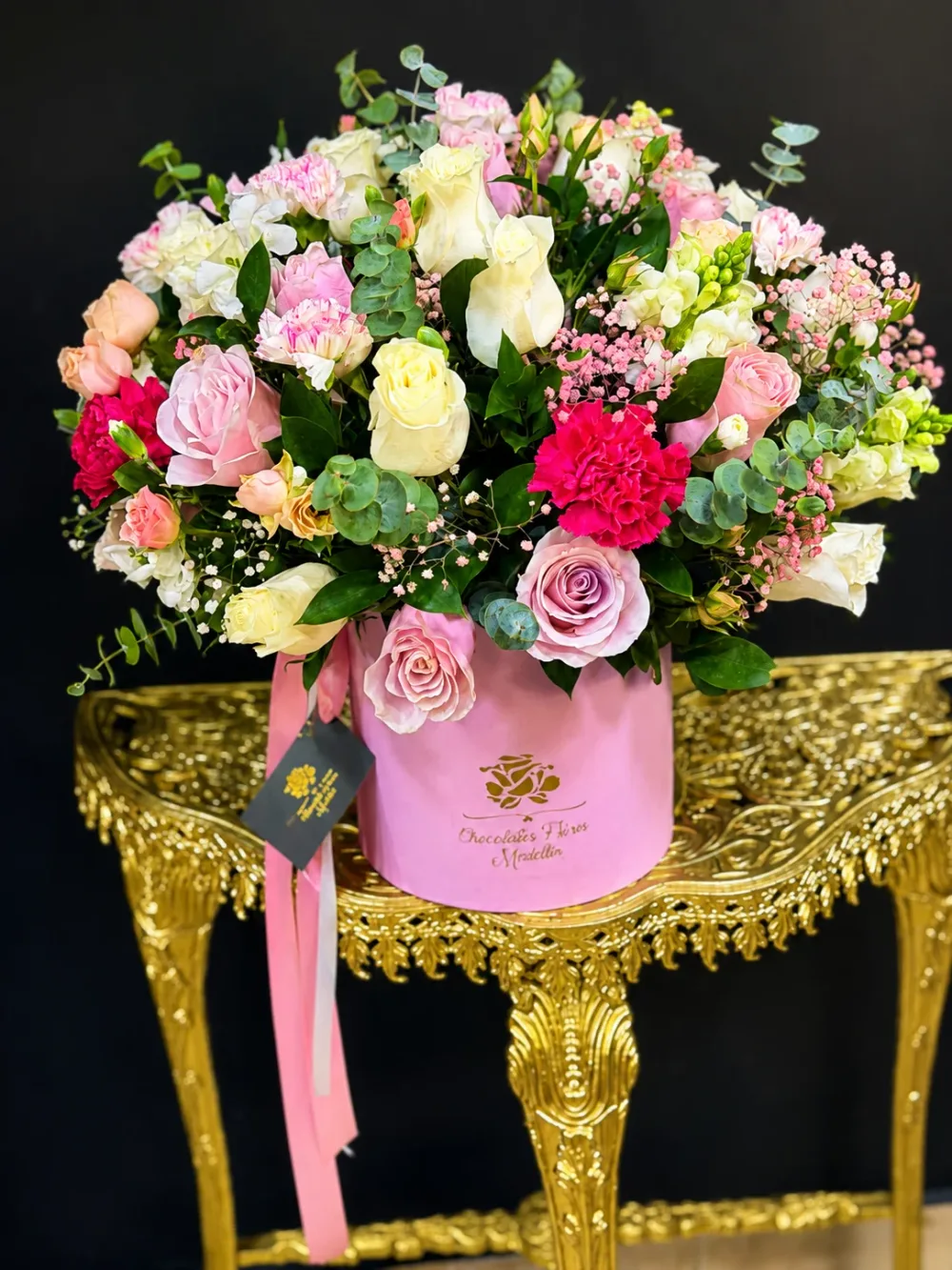 Cilindro Garden con variedad de flores